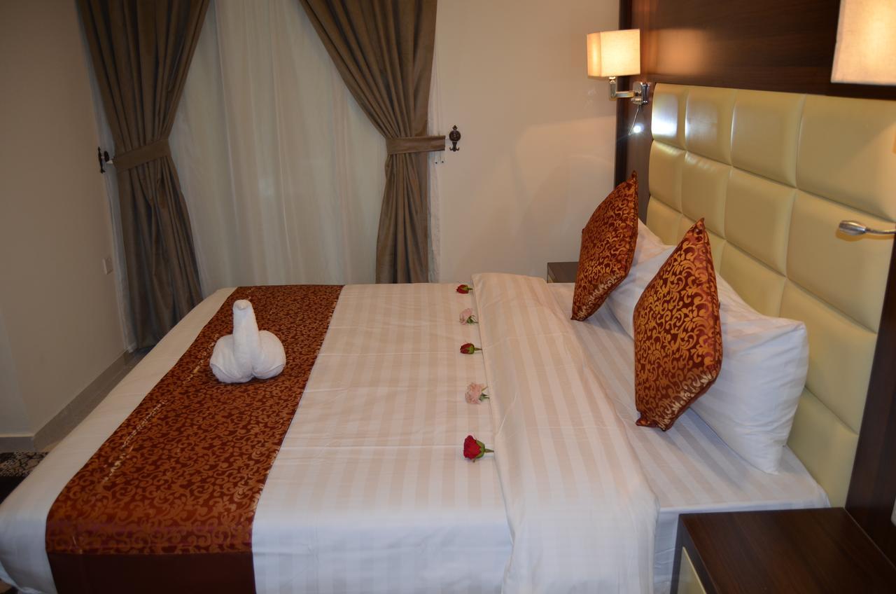 Lina Park 4 Aparthotel Khobar Buitenkant foto