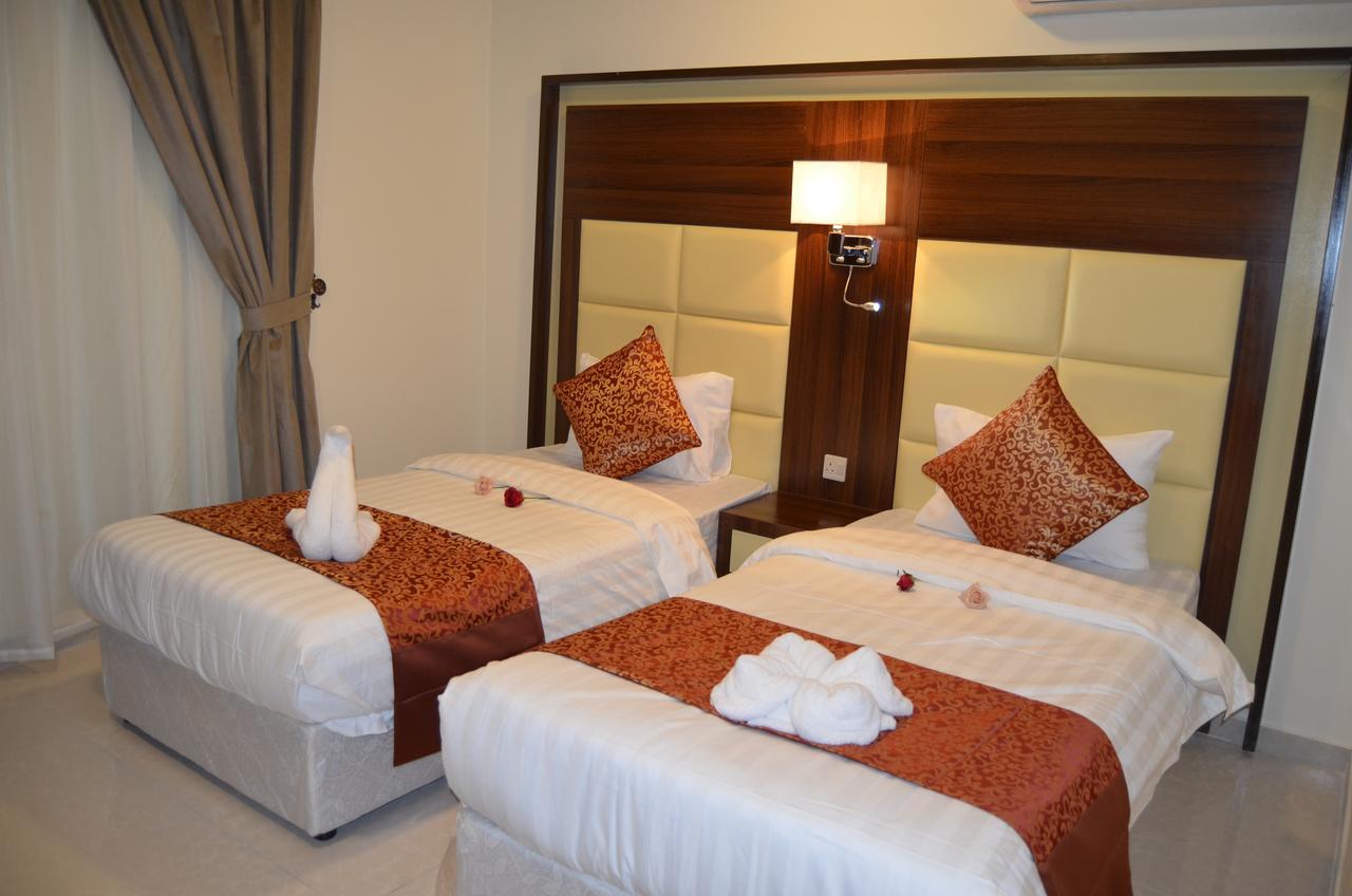 Lina Park 4 Aparthotel Khobar Buitenkant foto