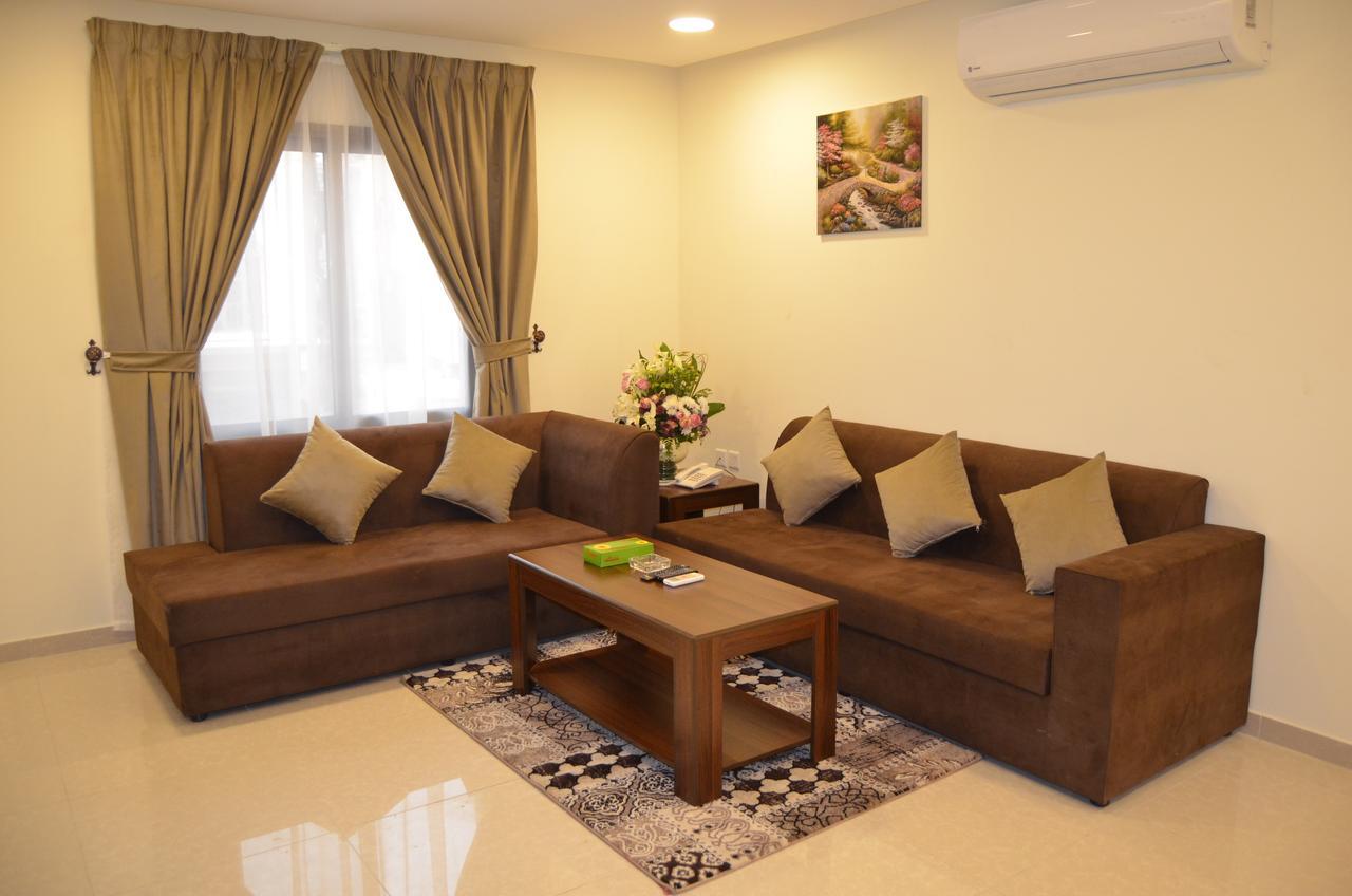Lina Park 4 Aparthotel Khobar Buitenkant foto