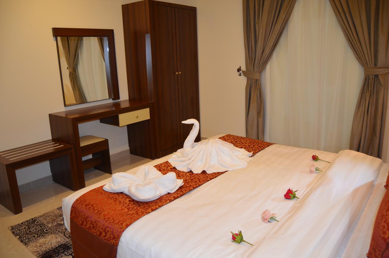 Lina Park 4 Aparthotel Khobar Buitenkant foto